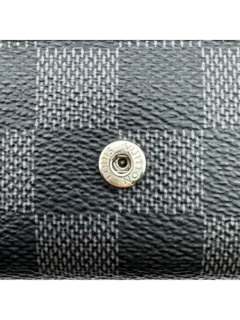 Louis Vuitton Damier Graphite Multicles 6 Key Case Black Leather Key Holder